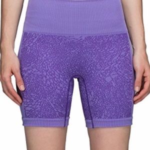 Lululemon Sculpt Short
